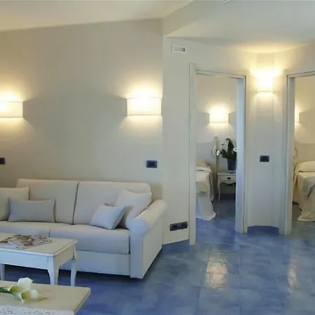 Baia Delphis 4* Vasto