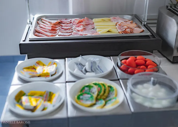 Hotel Baia Delphis 4*