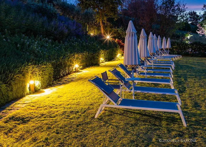 Hotel Baia Delphis 4*