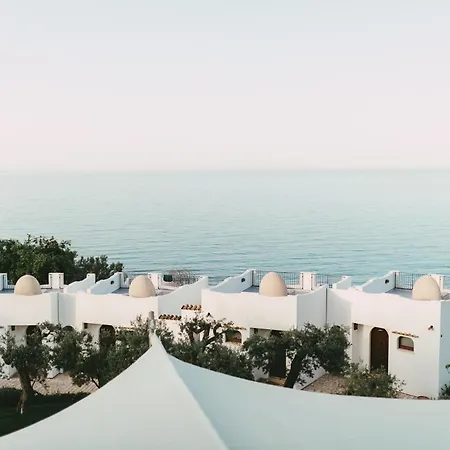 Hotel Baia Delphis