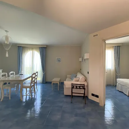 Baia Delphis Hotel