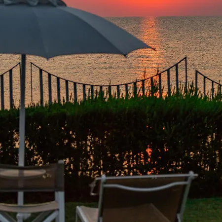 Hotel Baia Delphis