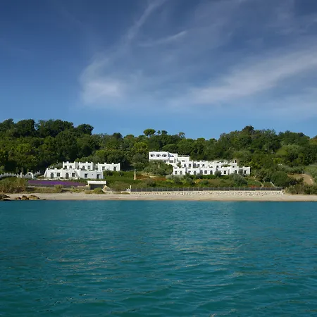 호텔 Baia Delphis 4*