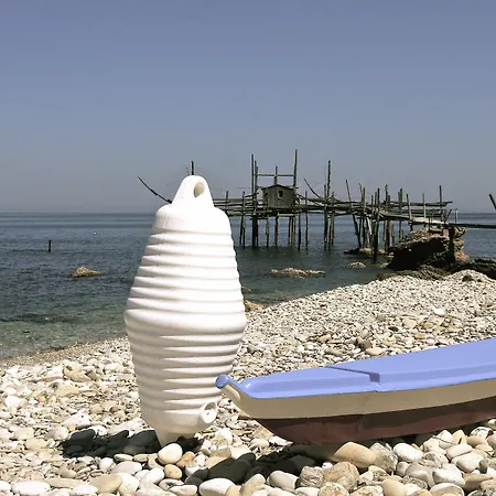 호텔 Baia Delphis 4*